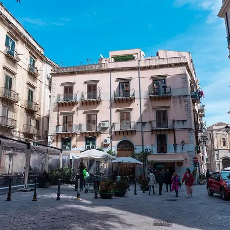 Nicolhouse - Nel Centro Storico Di Appartement